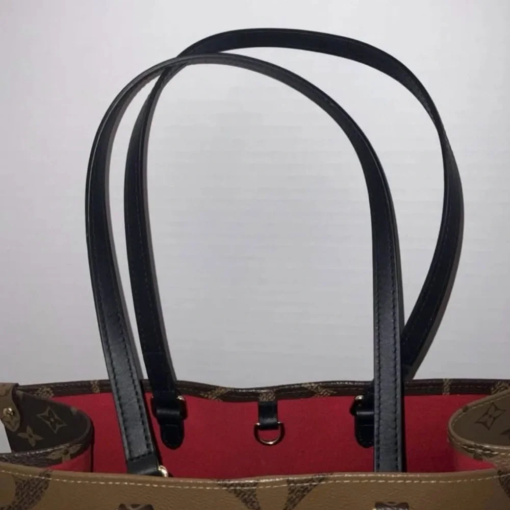 Louis Vuitton On The Go MM‎ Tan and Brown Monogram Tote